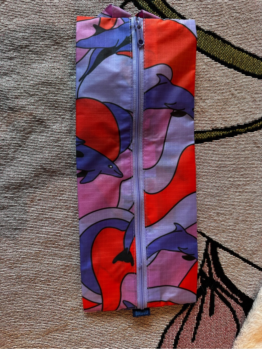 NWOT- Baggu Medium 3d zip Pouch - Dolphins